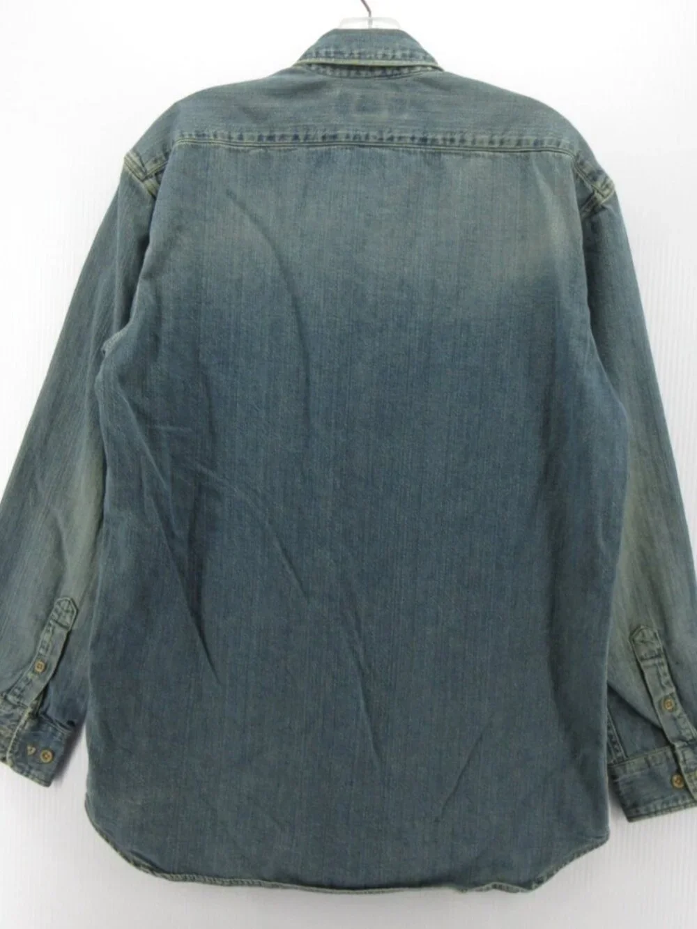 VGT Banana Republic Shirt Medium Denim Button Up Y2K Heritage Travel *